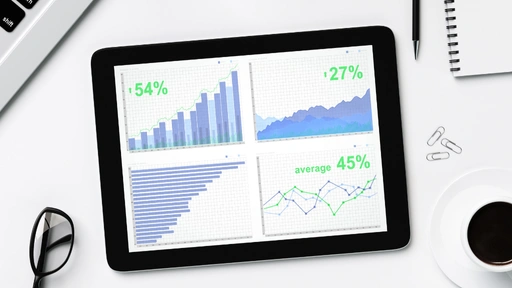 Transparent Communication & Detailed Reporting