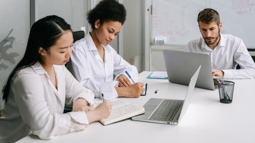 Local Insight, Nationwide Experience